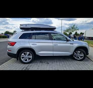 Серый Шкода Kodiaq, объемом двигателя 1.97 л и пробегом 185 тыс. км за 28100 $, фото 3 на Automoto.ua