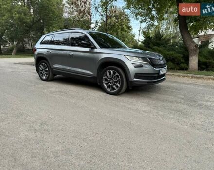 Шкода Kodiaq 2019 в Николаеве на Automoto.ua Серый Шкода Kodiaq, объемом двигателя 1.97 л и пробегом 161 тыс. км за 32500 $, фото 24 на Automoto.ua