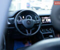 Серый Шкода Kodiaq, объемом двигателя 1.97 л и пробегом 63 тыс. км за 31990 $, фото 53 на Automoto.ua