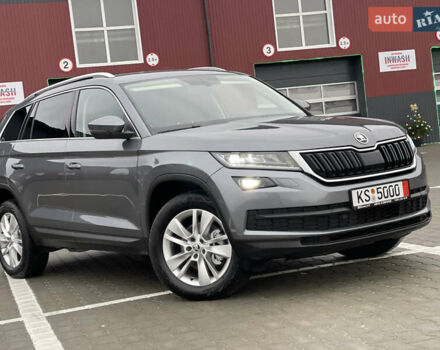Серый Шкода Kodiaq, объемом двигателя 1.97 л и пробегом 227 тыс. км за 23999 $, фото 14 на Automoto.ua