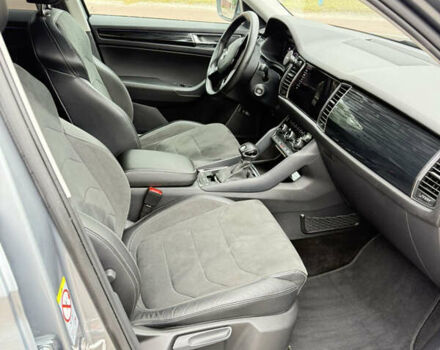 Серый Шкода Kodiaq, объемом двигателя 1.97 л и пробегом 113 тыс. км за 31500 $, фото 20 на Automoto.ua