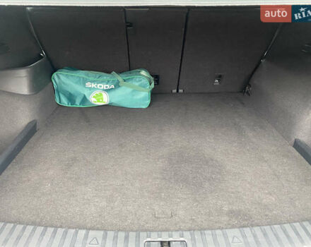 Сірий Шкода Kodiaq, об'ємом двигуна 1.98 л та пробігом 91 тис. км за 27500 $, фото 20 на Automoto.ua