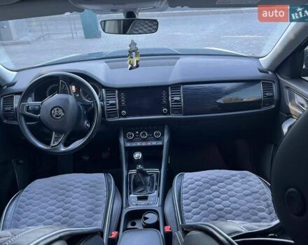 Серый Шкода Kodiaq, объемом двигателя 1.97 л и пробегом 96 тыс. км за 28800 $, фото 10 на Automoto.ua