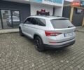 Серый Шкода Kodiaq, объемом двигателя 1.98 л и пробегом 215 тыс. км за 25300 $, фото 5 на Automoto.ua