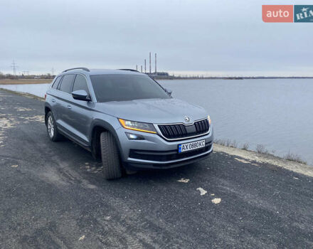 Серый Шкода Kodiaq, объемом двигателя 1.97 л и пробегом 209 тыс. км за 27900 $, фото 7 на Automoto.ua