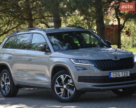 Серый Шкода Kodiaq, объемом двигателя 2 л и пробегом 140 тыс. км за 34700 $, фото 3 на Automoto.ua