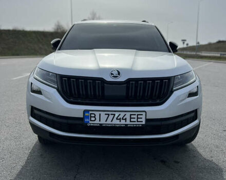 Серый Шкода Kodiaq, объемом двигателя 1.97 л и пробегом 162 тыс. км за 35000 $, фото 9 на Automoto.ua