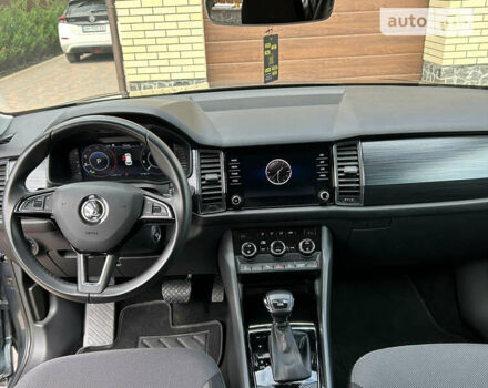 Сірий Шкода Kodiaq, об'ємом двигуна 2 л та пробігом 176 тис. км за 25500 $, фото 32 на Automoto.ua