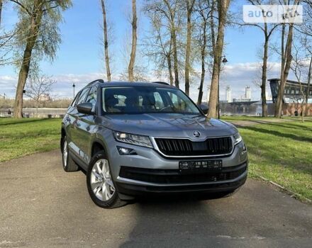 Сірий Шкода Kodiaq, об'ємом двигуна 1.98 л та пробігом 77 тис. км за 26999 $, фото 5 на Automoto.ua