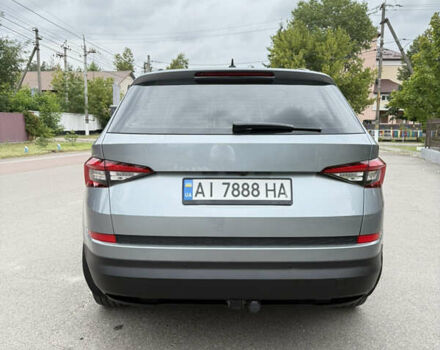 Серый Шкода Kodiaq, объемом двигателя 1.97 л и пробегом 113 тыс. км за 31500 $, фото 6 на Automoto.ua