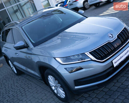 Серый Шкода Kodiaq, объемом двигателя 1.97 л и пробегом 63 тыс. км за 31990 $, фото 18 на Automoto.ua