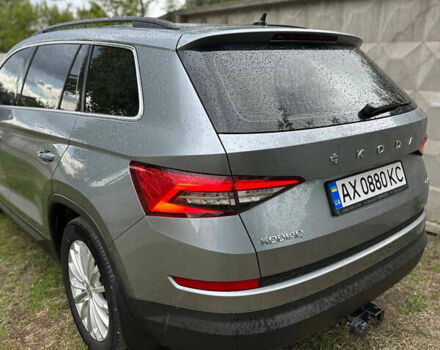 Серый Шкода Kodiaq, объемом двигателя 1.97 л и пробегом 195 тыс. км за 28000 $, фото 25 на Automoto.ua