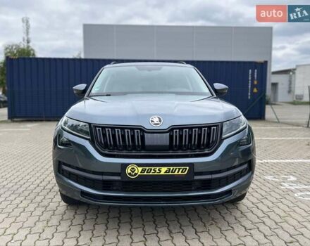 Серый Шкода Kodiaq, объемом двигателя 1.98 л и пробегом 155 тыс. км за 23904 $, фото 5 на Automoto.ua