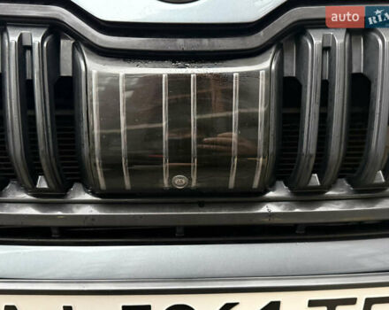 Серый Шкода Kodiaq, объемом двигателя 2 л и пробегом 210 тыс. км за 31500 $, фото 16 на Automoto.ua