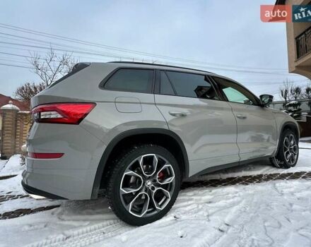 Серый Шкода Kodiaq, объемом двигателя 1.97 л и пробегом 205 тыс. км за 35500 $, фото 1 на Automoto.ua