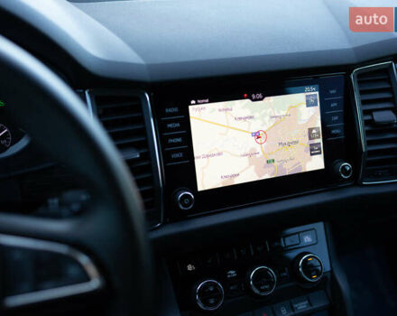 Серый Шкода Kodiaq, объемом двигателя 1.97 л и пробегом 63 тыс. км за 31990 $, фото 38 на Automoto.ua