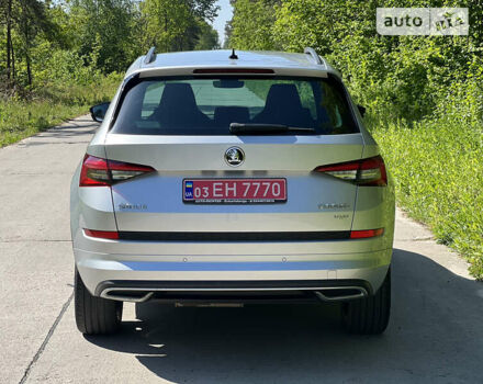 Серый Шкода Kodiaq, объемом двигателя 2 л и пробегом 197 тыс. км за 27400 $, фото 4 на Automoto.ua