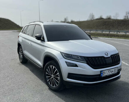 Серый Шкода Kodiaq, объемом двигателя 1.97 л и пробегом 162 тыс. км за 35000 $, фото 3 на Automoto.ua