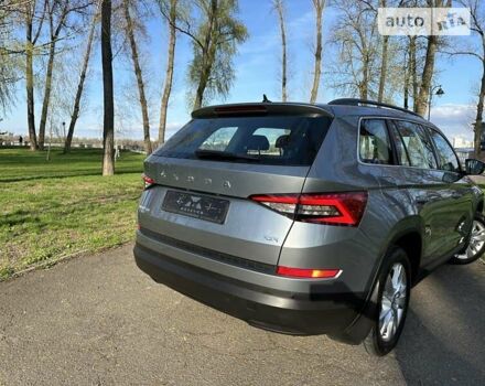 Сірий Шкода Kodiaq, об'ємом двигуна 1.98 л та пробігом 77 тис. км за 26999 $, фото 25 на Automoto.ua