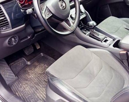 Серый Шкода Kodiaq, объемом двигателя 1.97 л и пробегом 218 тыс. км за 28600 $, фото 24 на Automoto.ua