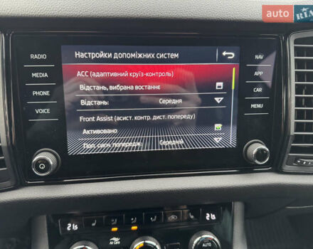 Серый Шкода Kodiaq, объемом двигателя 2 л и пробегом 210 тыс. км за 31500 $, фото 57 на Automoto.ua