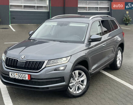 Серый Шкода Kodiaq, объемом двигателя 1.97 л и пробегом 227 тыс. км за 23999 $, фото 28 на Automoto.ua