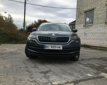 Серый Шкода Kodiaq, объемом двигателя 2 л и пробегом 270 тыс. км за 22500 $, фото 2 на Automoto.ua