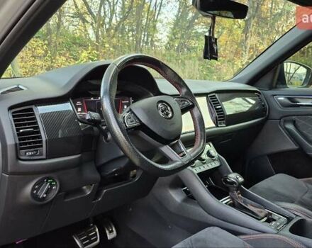 Серый Шкода Kodiaq, объемом двигателя 1.97 л и пробегом 222 тыс. км за 35700 $, фото 15 на Automoto.ua