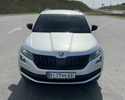 Серый Шкода Kodiaq, объемом двигателя 1.97 л и пробегом 162 тыс. км за 35000 $, фото 24 на Automoto.ua