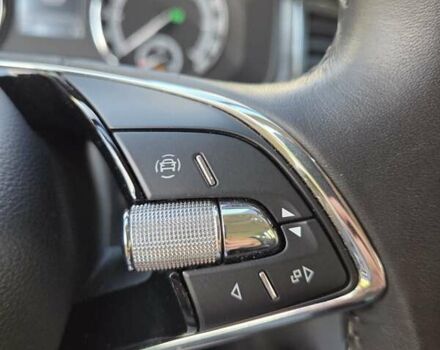 Серый Шкода Kodiaq, объемом двигателя 1.98 л и пробегом 92 тыс. км за 24000 $, фото 11 на Automoto.ua