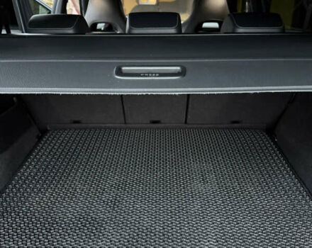 Сірий Шкода Kodiaq, об'ємом двигуна 1.97 л та пробігом 150 тис. км за 35350 $, фото 25 на Automoto.ua