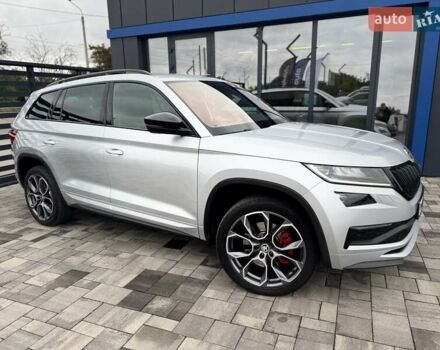 Серый Шкода Kodiaq, объемом двигателя 2 л и пробегом 145 тыс. км за 37900 $, фото 6 на Automoto.ua