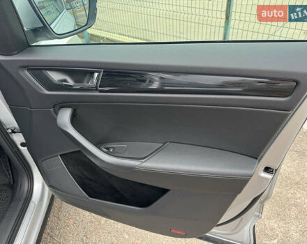 Серый Шкода Kodiaq, объемом двигателя 1.98 л и пробегом 143 тыс. км за 26490 $, фото 37 на Automoto.ua