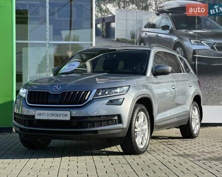 Серый Шкода Kodiaq, объемом двигателя 1.97 л и пробегом 93 тыс. км за 31387 $, фото 2 на Automoto.ua