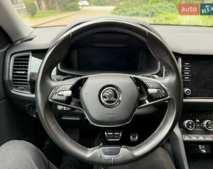 Серый Шкода Kodiaq, объемом двигателя 1.97 л и пробегом 204 тыс. км за 32000 $, фото 51 на Automoto.ua