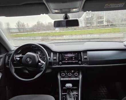 Сірий Шкода Kodiaq, об'ємом двигуна 1.98 л та пробігом 100 тис. км за 23000 $, фото 13 на Automoto.ua