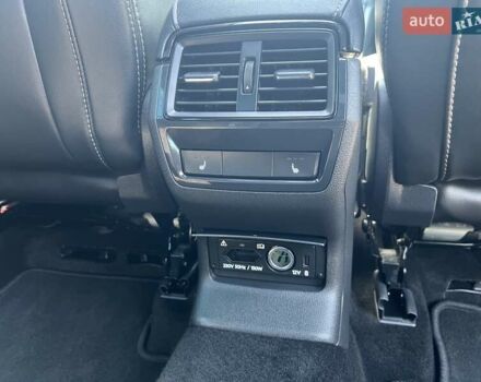 Серый Шкода Kodiaq, объемом двигателя 1.97 л и пробегом 218 тыс. км за 32900 $, фото 36 на Automoto.ua