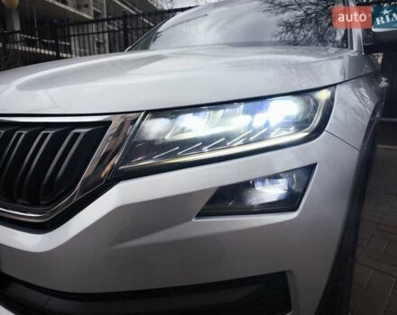 Серый Шкода Kodiaq, объемом двигателя 1.98 л и пробегом 129 тыс. км за 28500 $, фото 9 на Automoto.ua