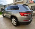 Серый Шкода Kodiaq, объемом двигателя 1.98 л и пробегом 209 тыс. км за 25200 $, фото 5 на Automoto.ua