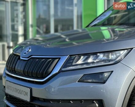 Серый Шкода Kodiaq, объемом двигателя 1.97 л и пробегом 93 тыс. км за 31387 $, фото 3 на Automoto.ua