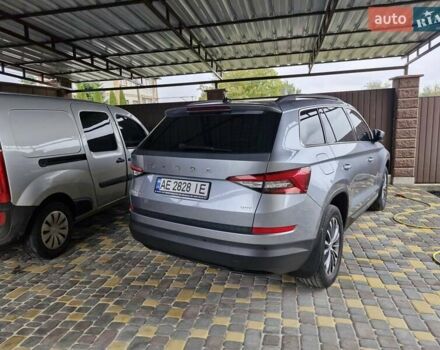 Шкода Kodiaq 2020 в Кривом Роге на Automoto.ua Серый Шкода Kodiaq, объемом двигателя 0 л и пробегом 66 тыс. км за 35000 $, фото 40 на Automoto.ua