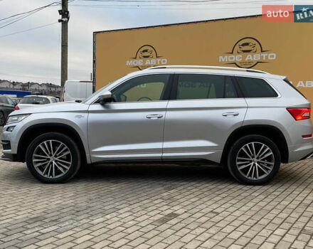 Серый Шкода Kodiaq, объемом двигателя 2 л и пробегом 144 тыс. км за 32500 $, фото 1 на Automoto.ua