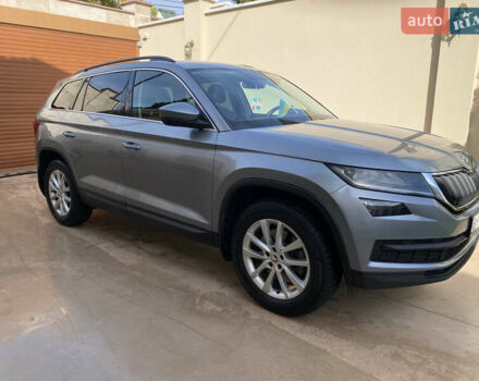 Серый Шкода Kodiaq, объемом двигателя 1.98 л и пробегом 209 тыс. км за 25200 $, фото 15 на Automoto.ua