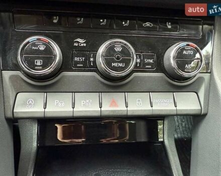 Серый Шкода Kodiaq, объемом двигателя 1.97 л и пробегом 204 тыс. км за 32000 $, фото 50 на Automoto.ua