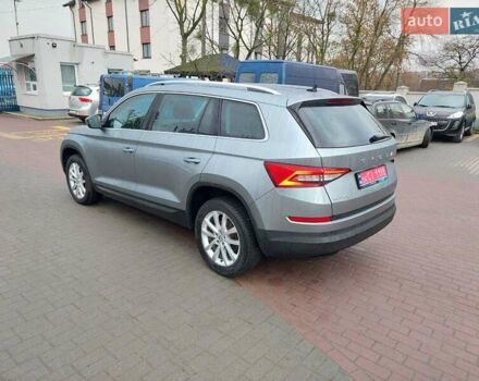 Сірий Шкода Kodiaq, об'ємом двигуна 1.98 л та пробігом 291 тис. км за 25500 $, фото 7 на Automoto.ua