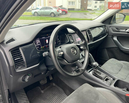 Шкода Kodiaq 2020 в Виннице на Automoto.ua Серый Шкода Kodiaq, объемом двигателя 1.98 л и пробегом 314 тыс. км за 19999 $, фото 59 на Automoto.ua