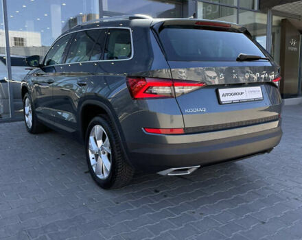 Серый Шкода Kodiaq, объемом двигателя 1.97 л и пробегом 222 тыс. км за 28000 $, фото 26 на Automoto.ua