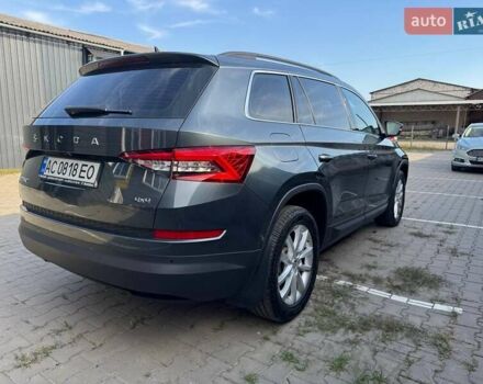 Сірий Шкода Kodiaq, об'ємом двигуна 1.97 л та пробігом 125 тис. км за 29900 $, фото 6 на Automoto.ua