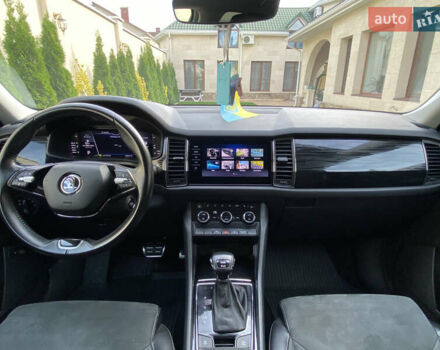 Серый Шкода Kodiaq, объемом двигателя 1.98 л и пробегом 209 тыс. км за 25200 $, фото 40 на Automoto.ua