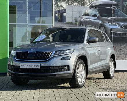 Шкода Kodiaq 2020 в Хмельницком на Automoto.ua Серый Шкода Kodiaq, объемом двигателя 2 л и пробегом 93 тыс. км за 31239 $, фото 2 на Automoto.ua